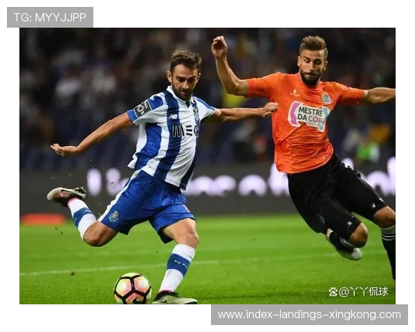 波尔图连续射门考验防线